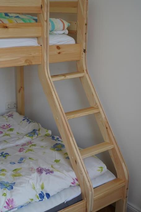 Schoene Ferienwohnung Mit Zwei Schlafzimmern كيدلينبورغ المظهر الخارجي الصورة