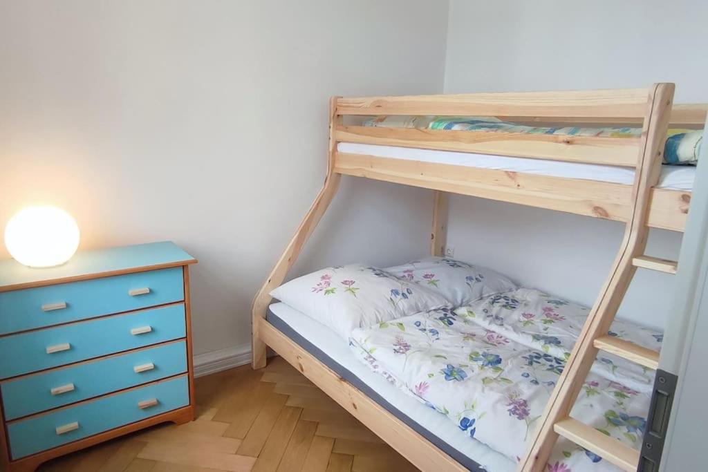 Schoene Ferienwohnung Mit Zwei Schlafzimmern كيدلينبورغ المظهر الخارجي الصورة